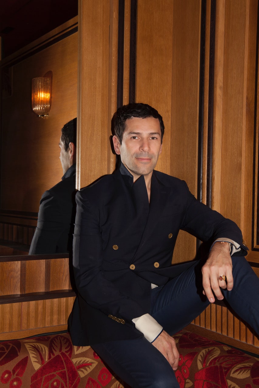 Le couturier star Alexis Mabille habille La Reine Capricieuse