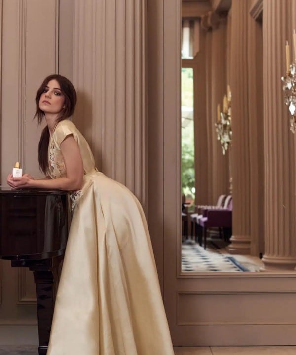 Esther Garrel pour La Reine Capricieuse